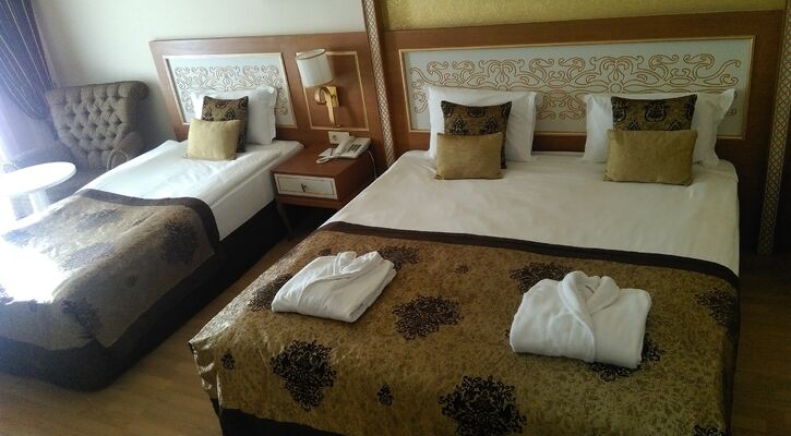 Crystal Palace Luxury Resort & Spa