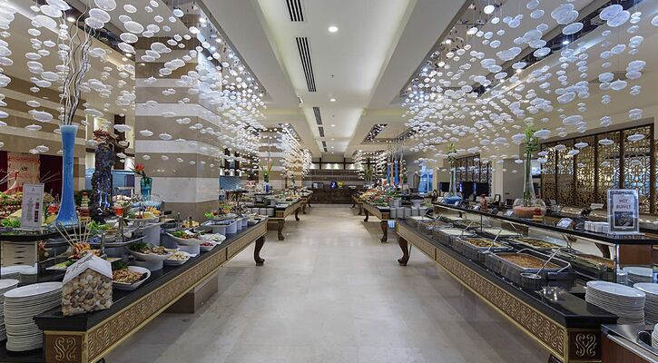 Crystal Palace Luxury Resort & Spa