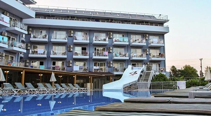 Monna Roza Beach Resort Hotel