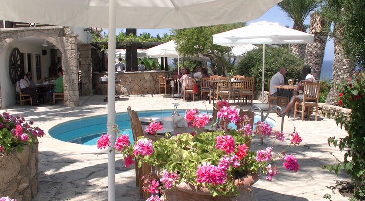 Deniz Kızı Royal Hotel