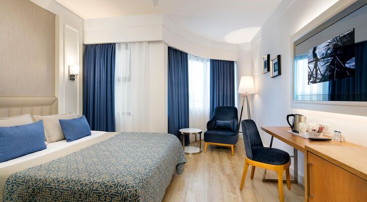 Limak Atlantis Deluxe Hotel