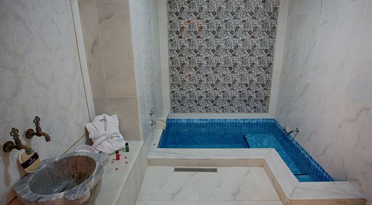 Grand Özgül Termal Tatil Köyü