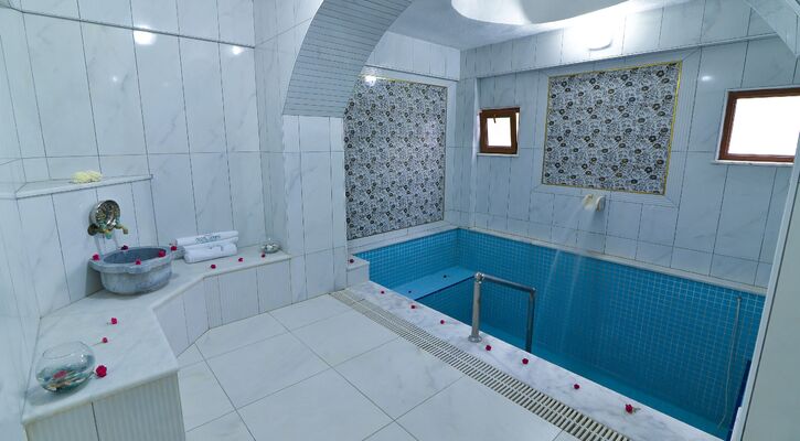 Grand Özgül Termal Tatil Köyü