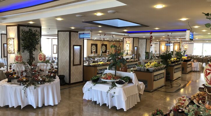 Grand Özgül Termal Tatil Köyü