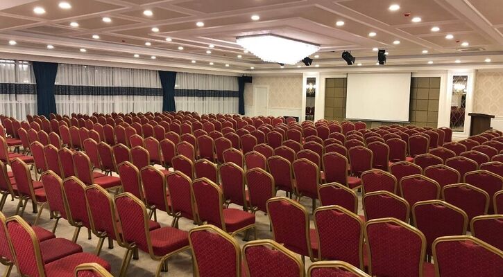 Grand Özgül Termal Tatil Köyü