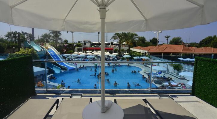 White City Beach Hotel - Adult (+16)