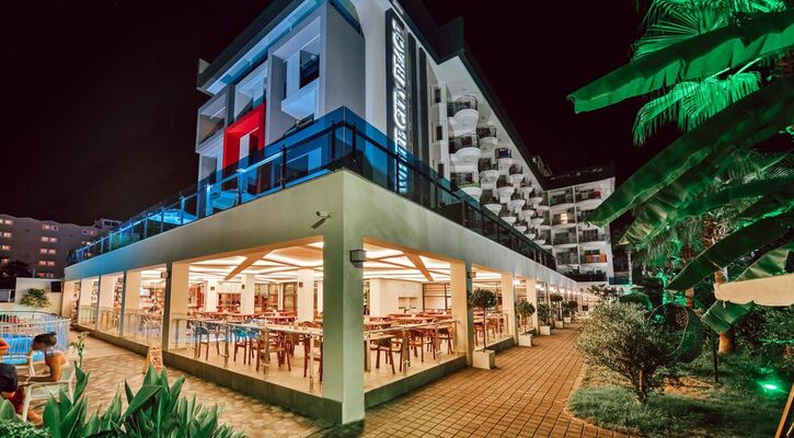 White City Beach Hotel - Adult (+16)