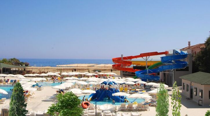 Hedef Beach Resort & Spa