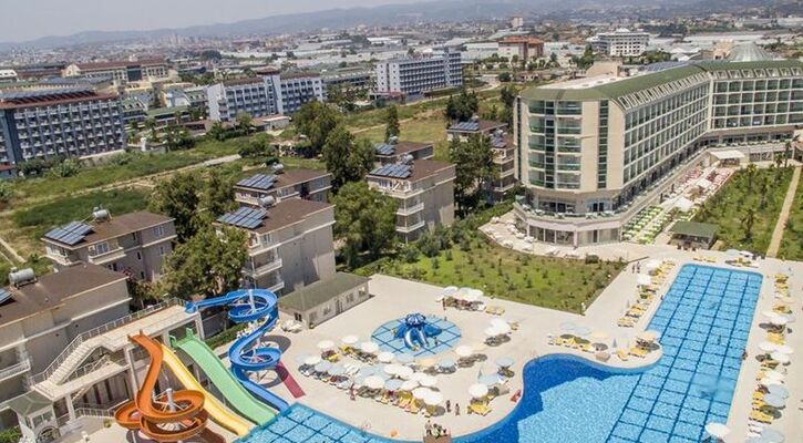 Hedef Beach Resort & Spa