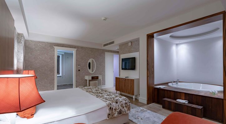 Royal Teos Thermal Resort Clinic & SPA