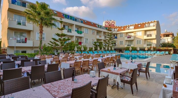 Akalia Suite Hotel & Spa