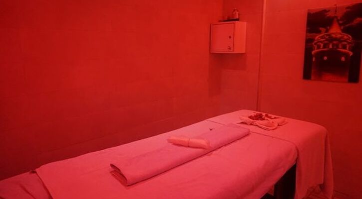 Side Legend Hotel & Spa