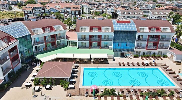 Side Legend Hotel & Spa
