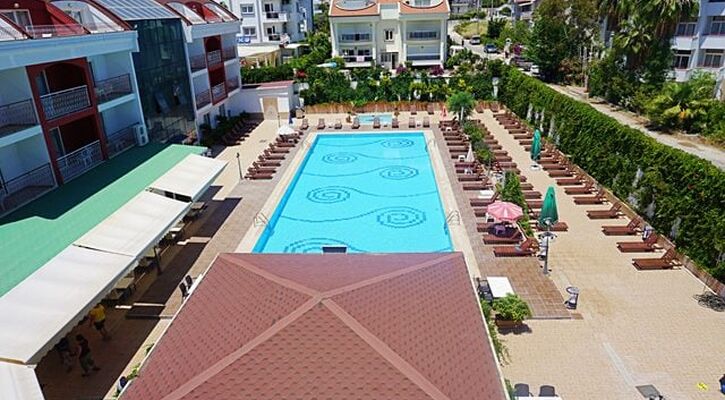 Side Legend Hotel & Spa
