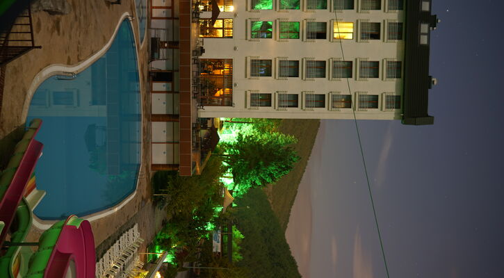 Çam Thermal Resort Spa Hotel