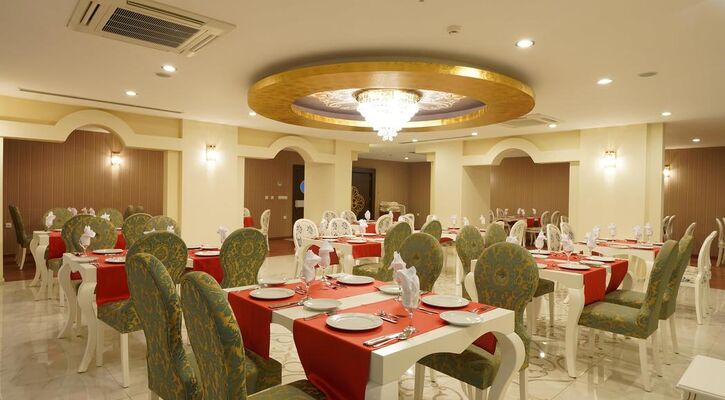 Throne Beach Resort & Spa