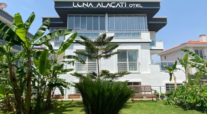 Luna Alaçatı