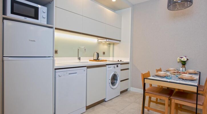 A Suite Side