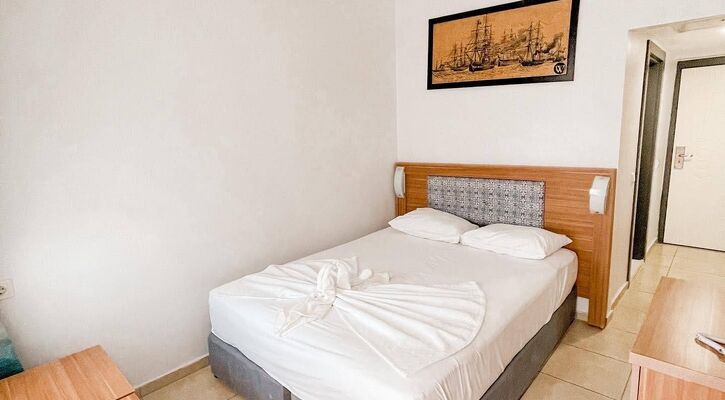 Wonder Life Hotel