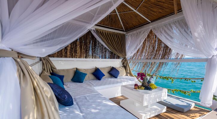Blue Marlin Deluxe Spa & Resort