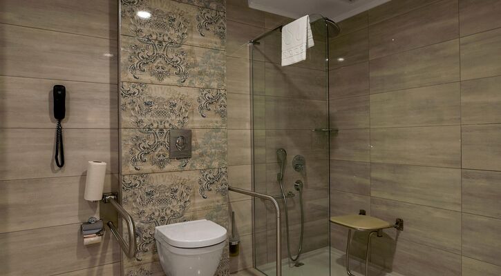 Blue Marlin Deluxe Spa & Resort