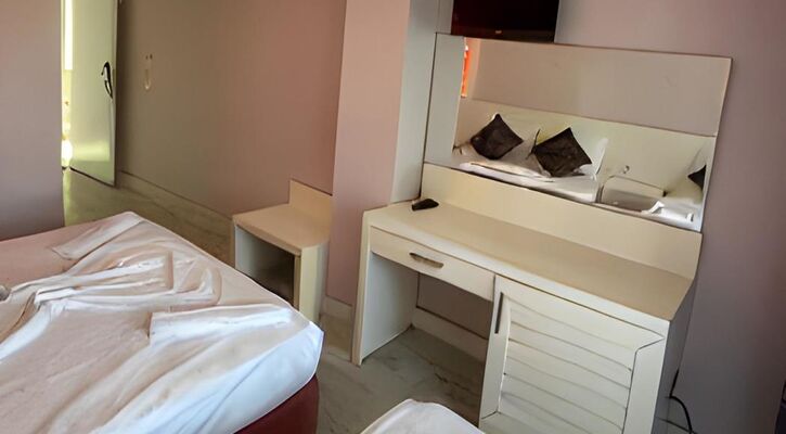 Beachway Boutique Hotel