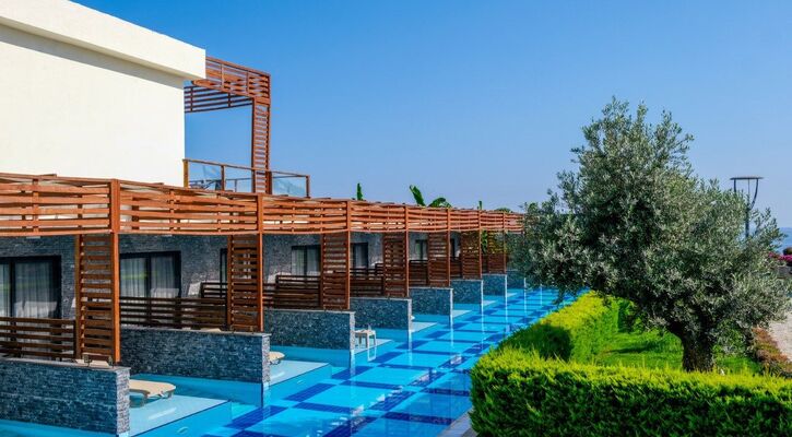 Feniks Hotel