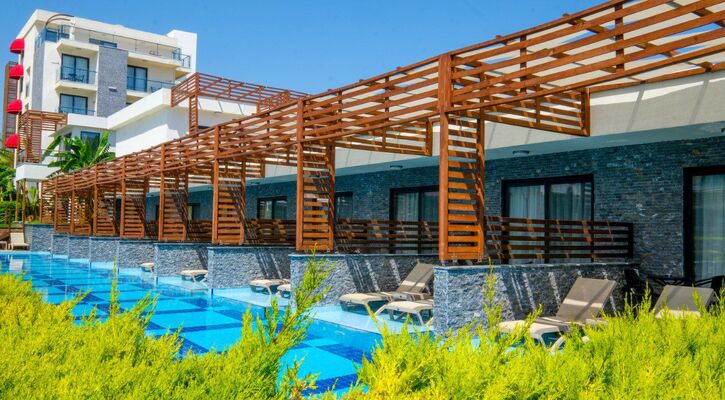 Feniks Hotel