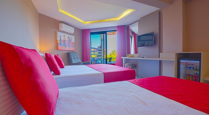 Feniks Hotel