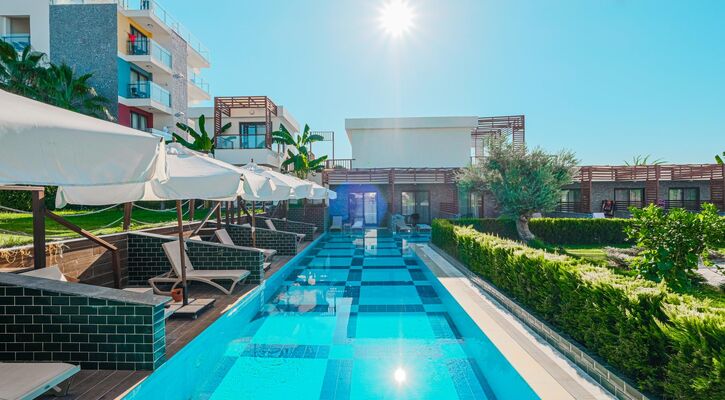 Feniks Hotel