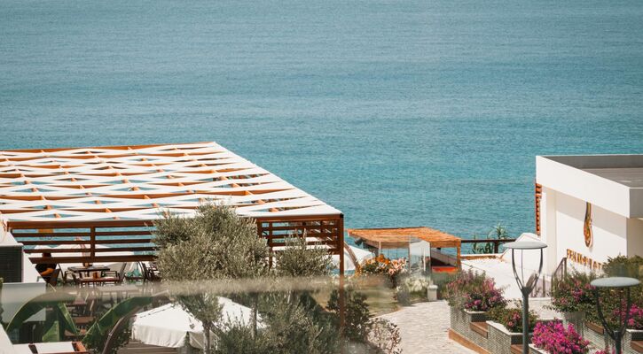 Feniks Hotel