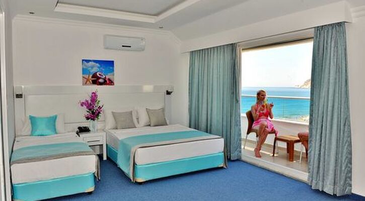 Mesut Hotel