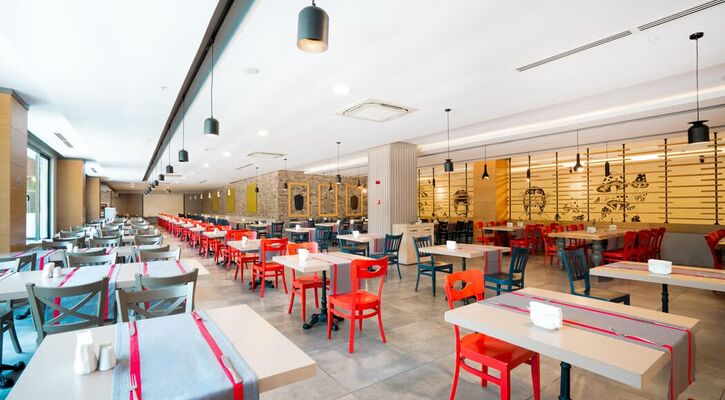 Orfeus Queen Hotel