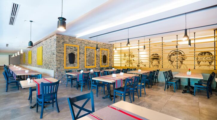 Orfeus Queen Hotel