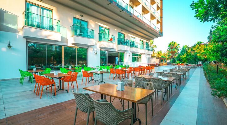 Orfeus Queen Hotel