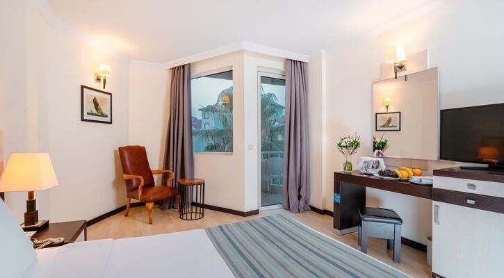 Orfeus Park Hotel