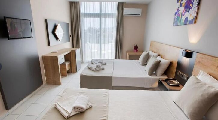 Risus Park Hotel
