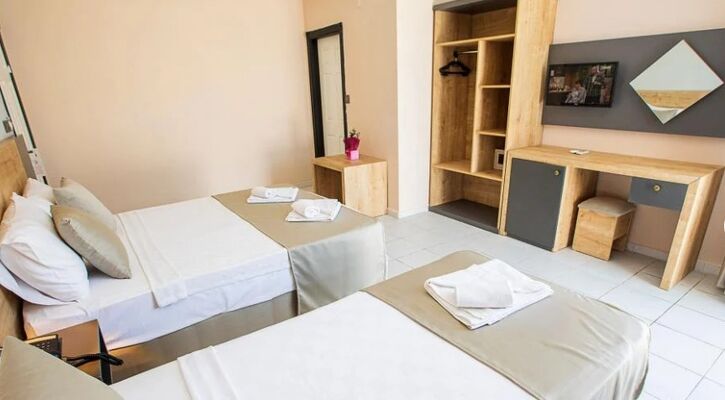 Risus Park Hotel