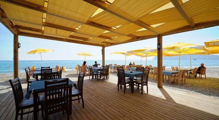 Risus Park Hotel
