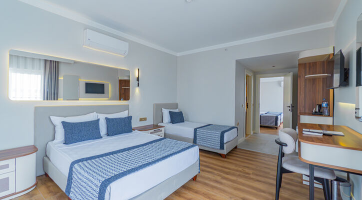 Q Ella Beach Hotel