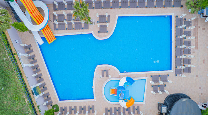 Q Ella Beach Hotel