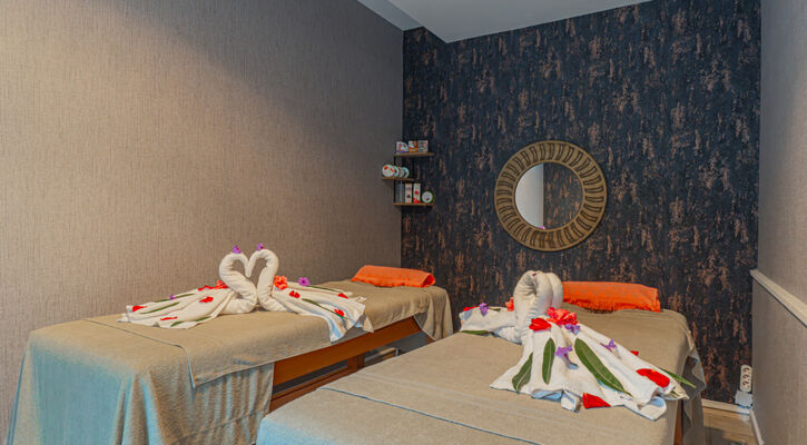 Q Ella Beach Hotel