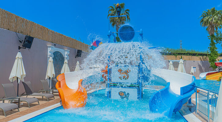 Q Ella Beach Hotel