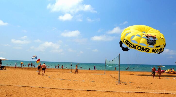 Q Ella Beach Hotel