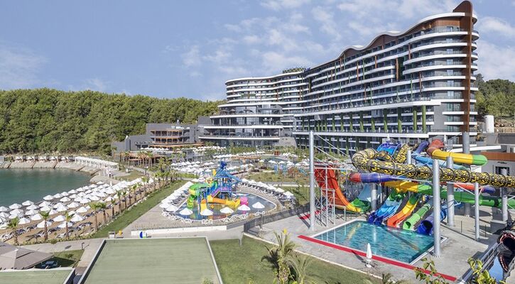 Mylome Luxury Hotel & Resort