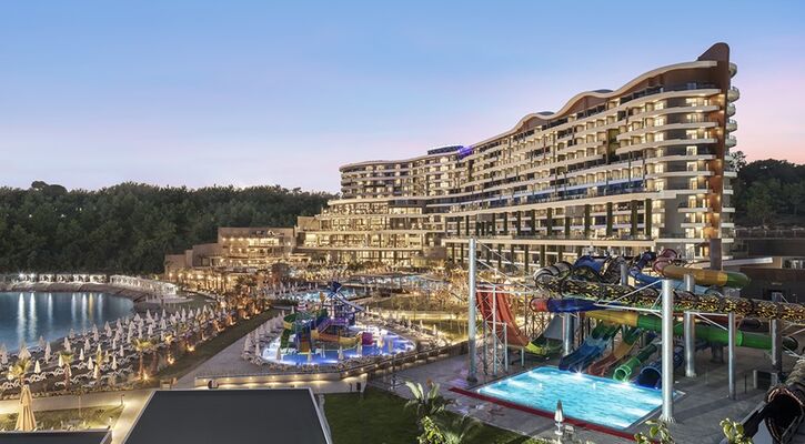 Mylome Luxury Hotel & Resort