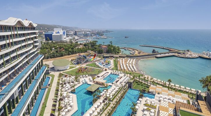 Mylome Luxury Hotel & Resort