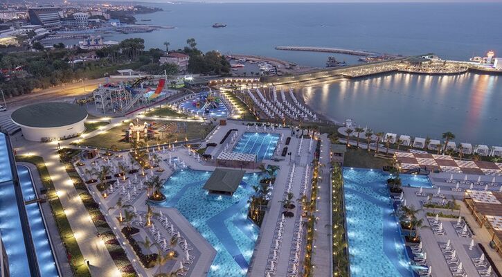 Mylome Luxury Hotel & Resort