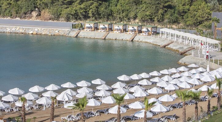 Mylome Luxury Hotel & Resort
