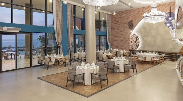Mylome Luxury Hotel & Resort